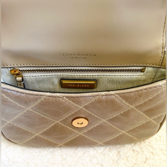Tory Burch Willa Glazed Mini Top Handle Bag - Picture 9 of 10